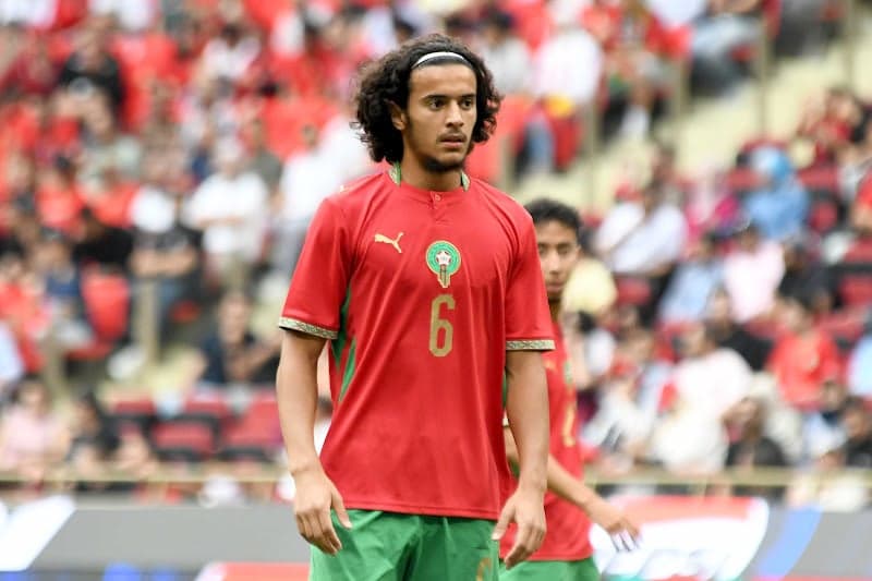 Manchester City koopt Ayoub Bouaadi van Lille voor £85,6 miljoen